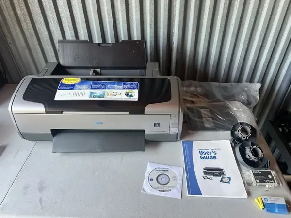 Epson Stylus r1800 image