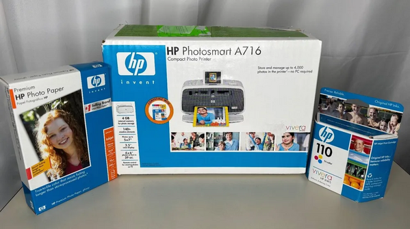 HP Photosmart A716 image