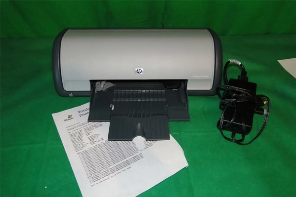 HP Deskjet D1530 image