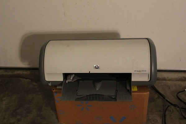 HP Deskjet D1520 image