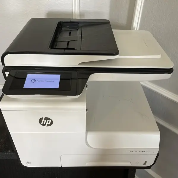 HP M477dn image