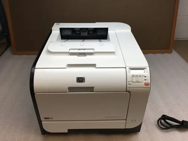 HP M451dn image