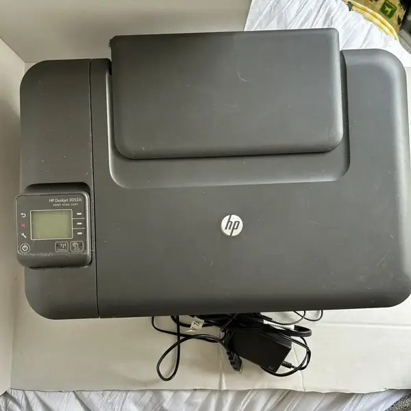 HP Deskjet 3052a image