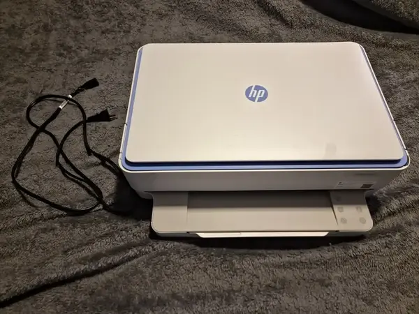 HP Envy 6065e image