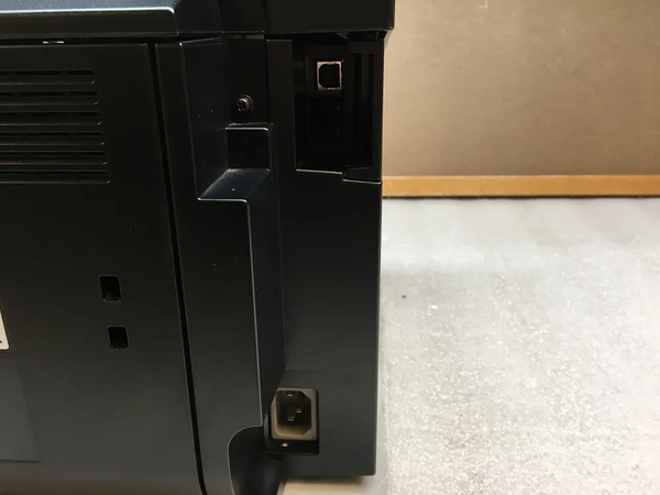 HP P1606DN image