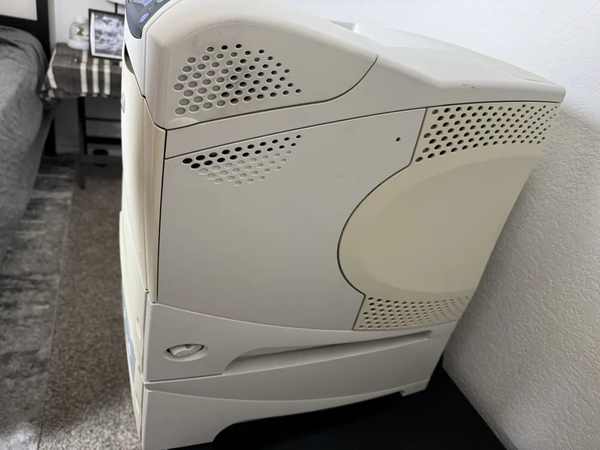 HP LaserJet 4250DTN image