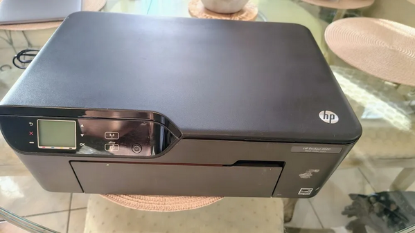HP Deskjet 3520 image