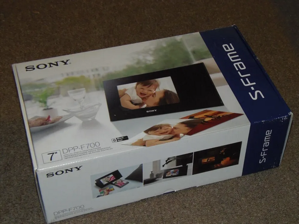 Sony DPP-F700 image