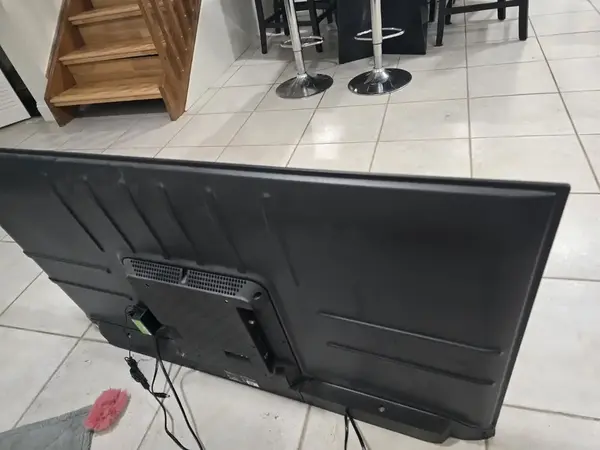 Hisense R6E3 image