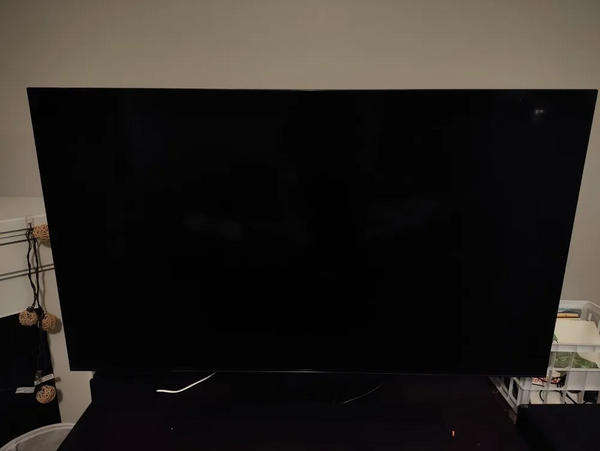 Hisense 65U7N image