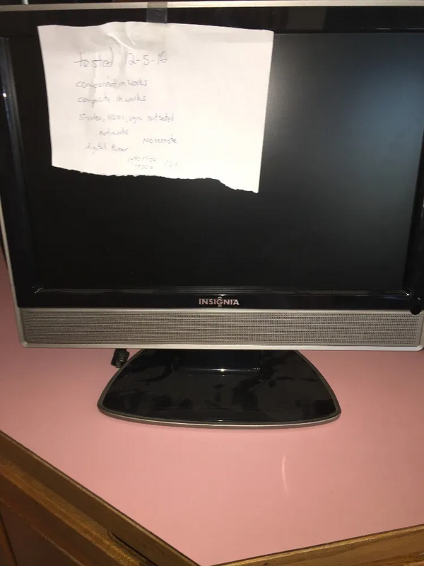 Insignia NS-LCD19F image