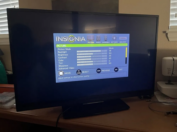 Insignia NS-39D400NA14 image