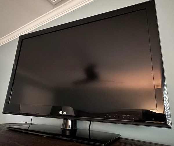 LG 37le5300 image