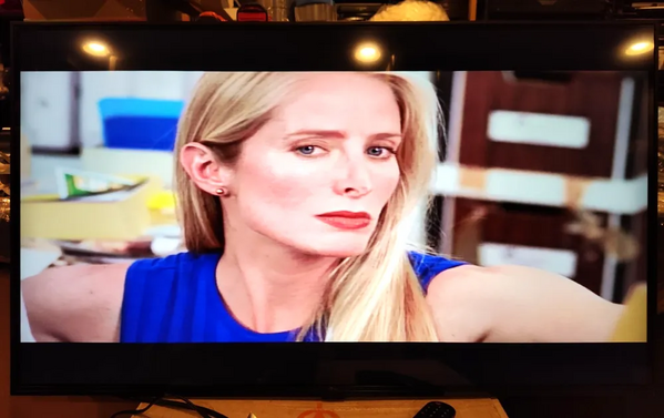 LG 43ur9000pua image