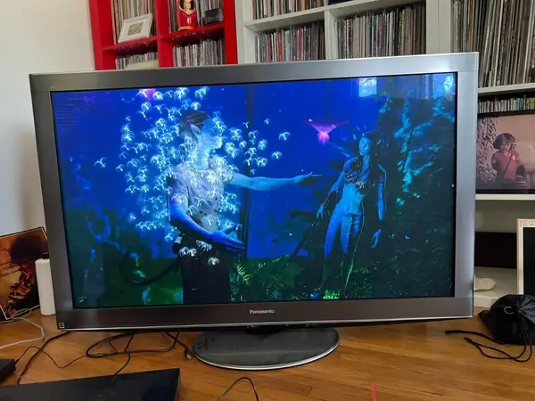 Panasonic TC-P50VT20 image