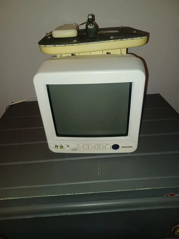 Phillips Philips Pro930x301 image