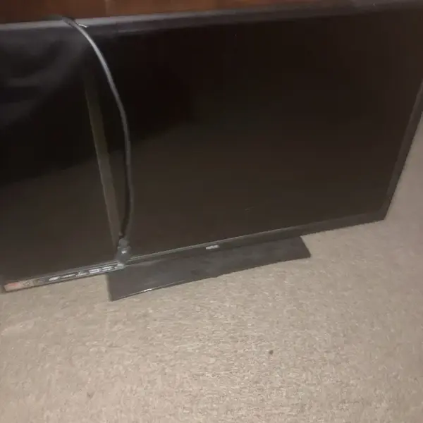 RCA 37LA45RQ image