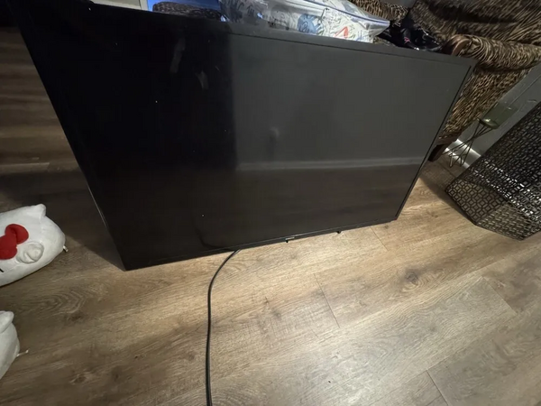 Samsung Tu7000 image