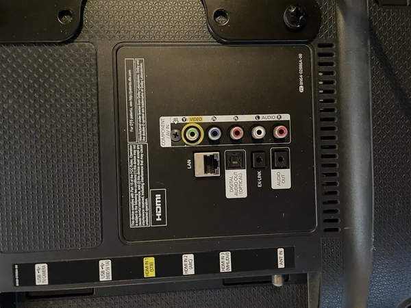 Samsung Un32j5500af image