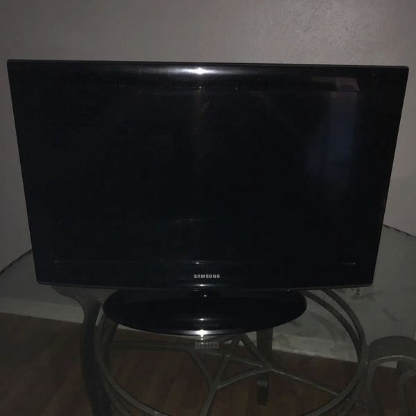 Samsung Ln32a450c1d image