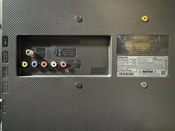 Samsung UN32J4500 image