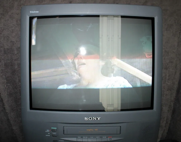 Sony Trinitron kv-20vm40 image