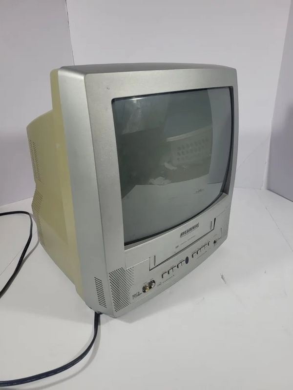 SYLVANIA Src2213x image