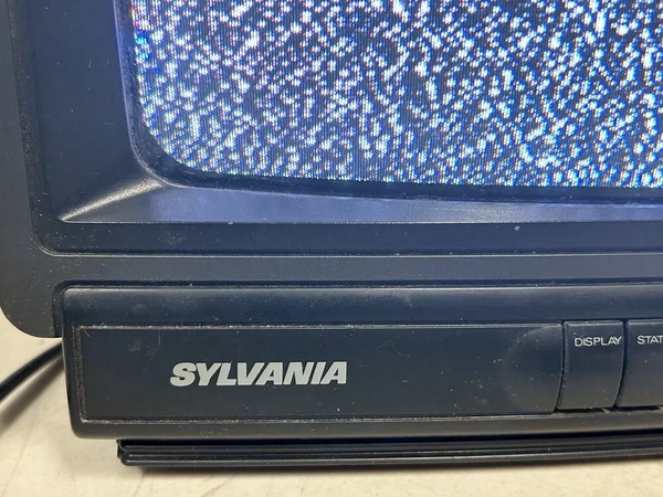 SYLVANIA SRC1351 image