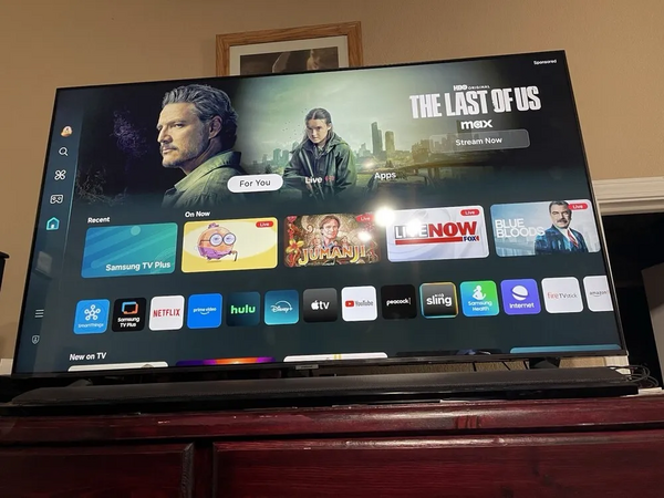 TCL Samsung Q700T image