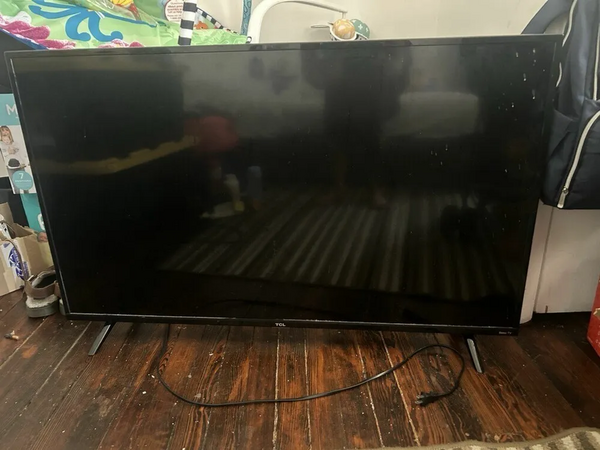 TCL 49s325 image