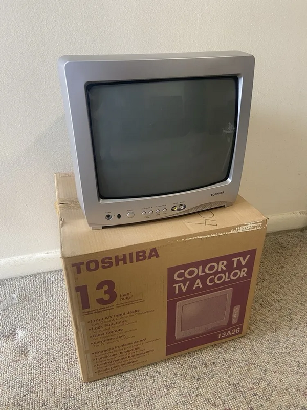 Toshiba 13A24 image
