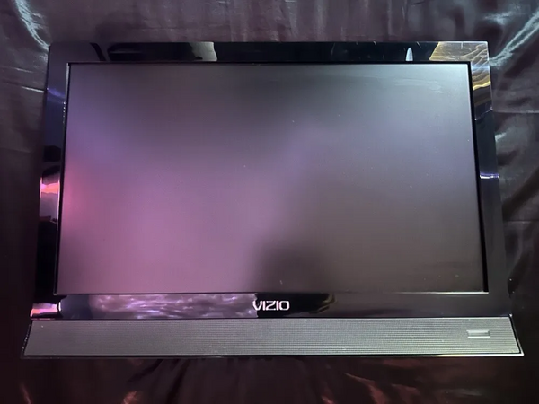 VIZIO E221va image